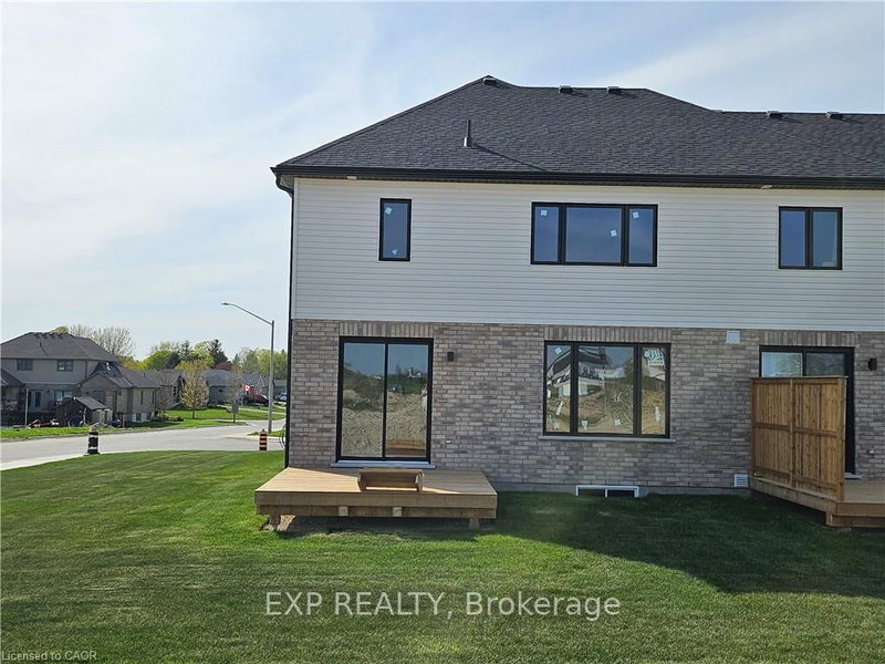 40 Anne St W, Minto, N0G 1Z0 | Image 2