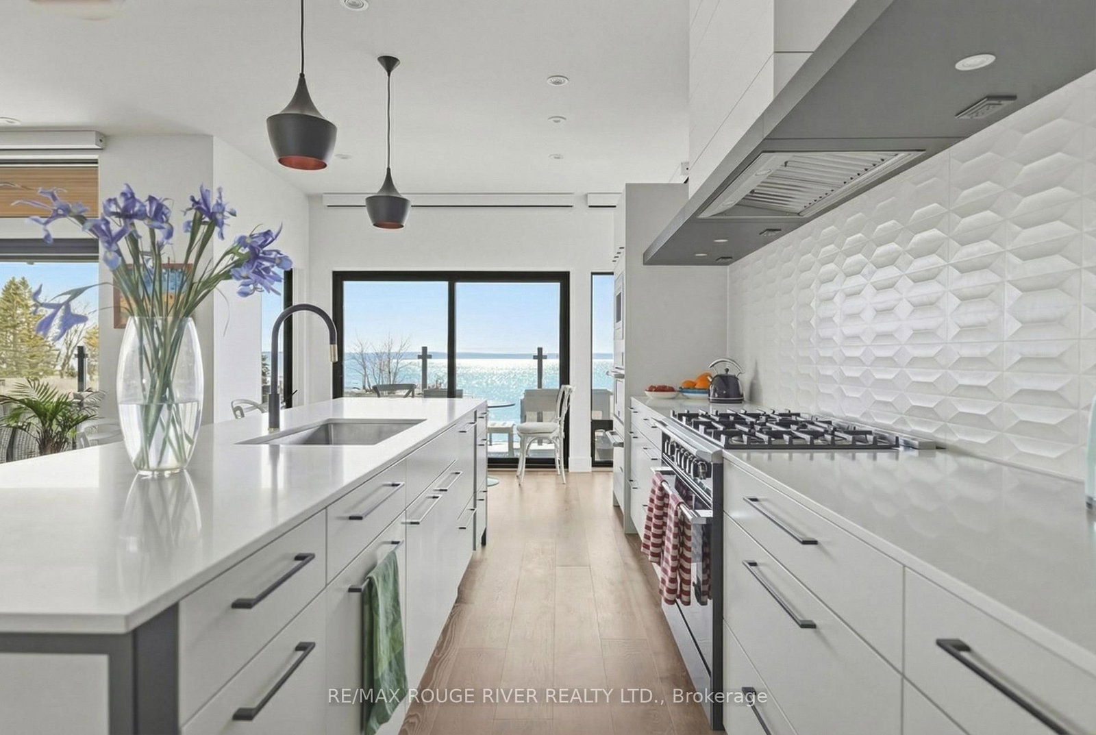 482 Monk Street • Cobourg, ON photo 8