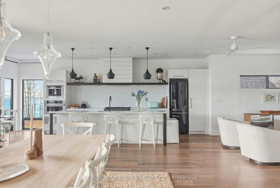 482 Monk Street • Cobourg, ON photo 9