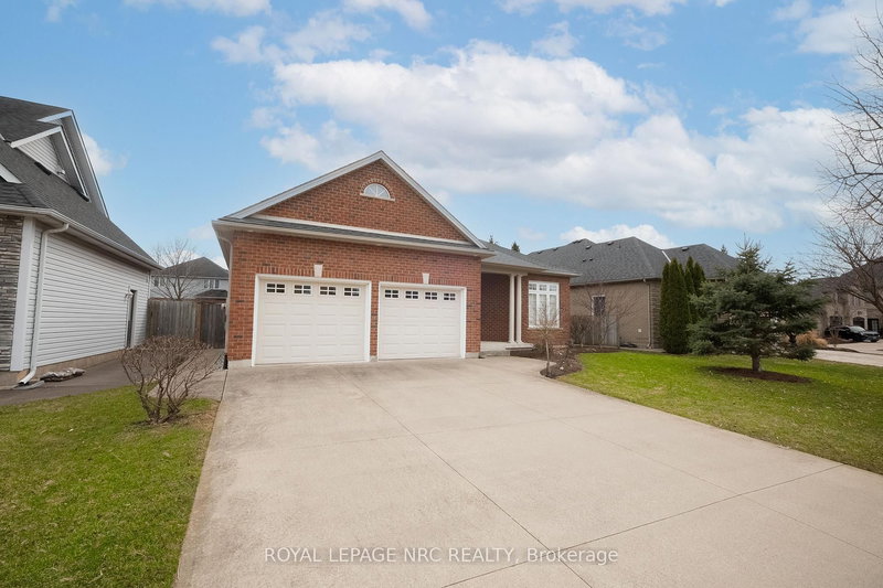 47 Countryside Dr, St. Catharines, L2W 1C4 | Image 2