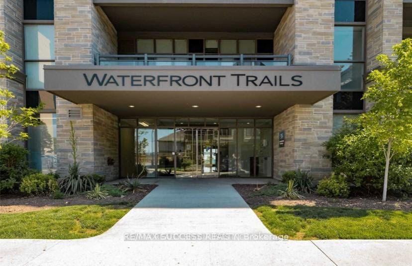 Condo for lease at 123-35 Southshore Crescent, Hamilton, Ontario, L8E 0J2 - Lakeshore - MLS: X12955266