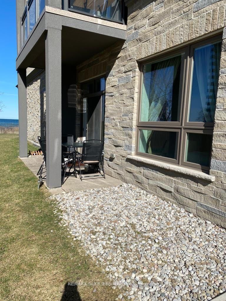 Condo for lease at 123-35 Southshore Crescent, Hamilton, Ontario, L8E 0J2 - Lakeshore - MLS: X12955266