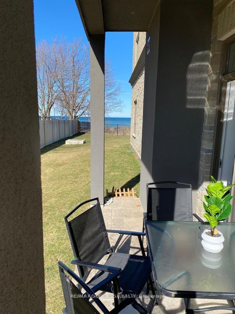 Condo for lease at 123-35 Southshore Crescent, Hamilton, Ontario, L8E 0J2 - Lakeshore - MLS: X12955266