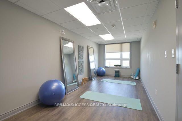 Condo for lease at 123-35 Southshore Crescent, Hamilton, Ontario, L8E 0J2 - Lakeshore - MLS: X12955266