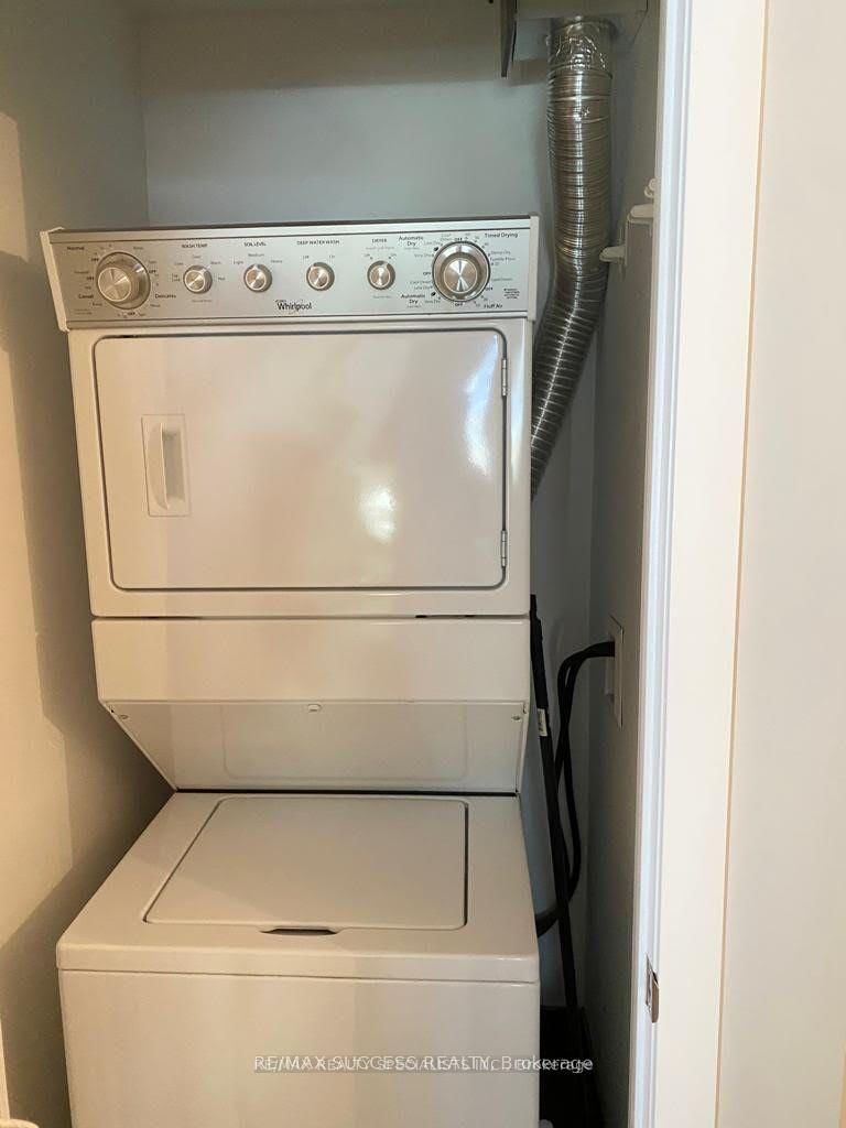 35 Southshore Crescent, Unit 123 - Photo 9