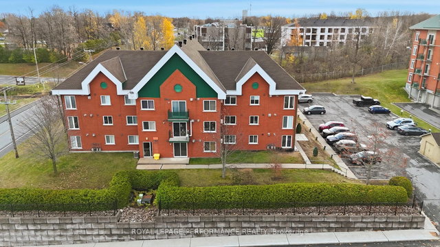 122 - 1101 Clement Street