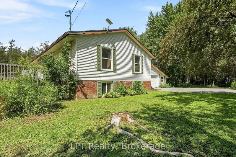 1207 County Rd 9 Street
