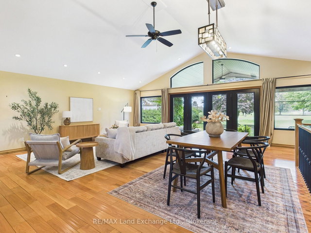 203 Campbell Crescent