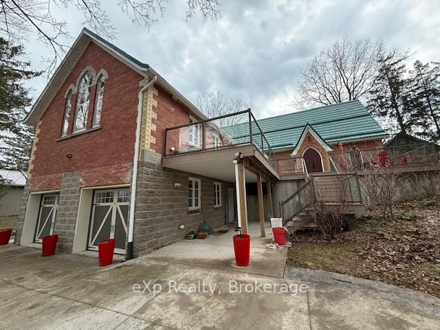 home for sale on 251 Albert Street