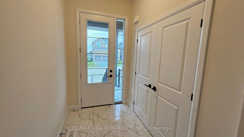 246 O'Neil St, Peterborough, K9K 0H1 | Image 2