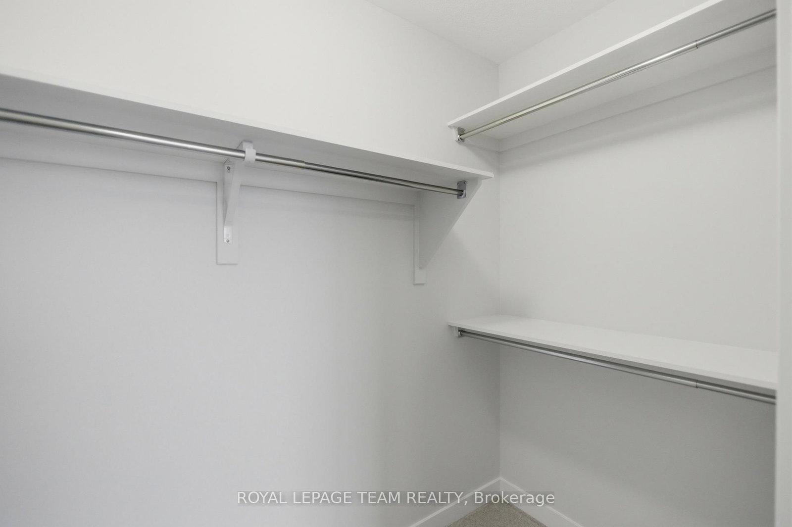 547 Celestine Private - Photo 13