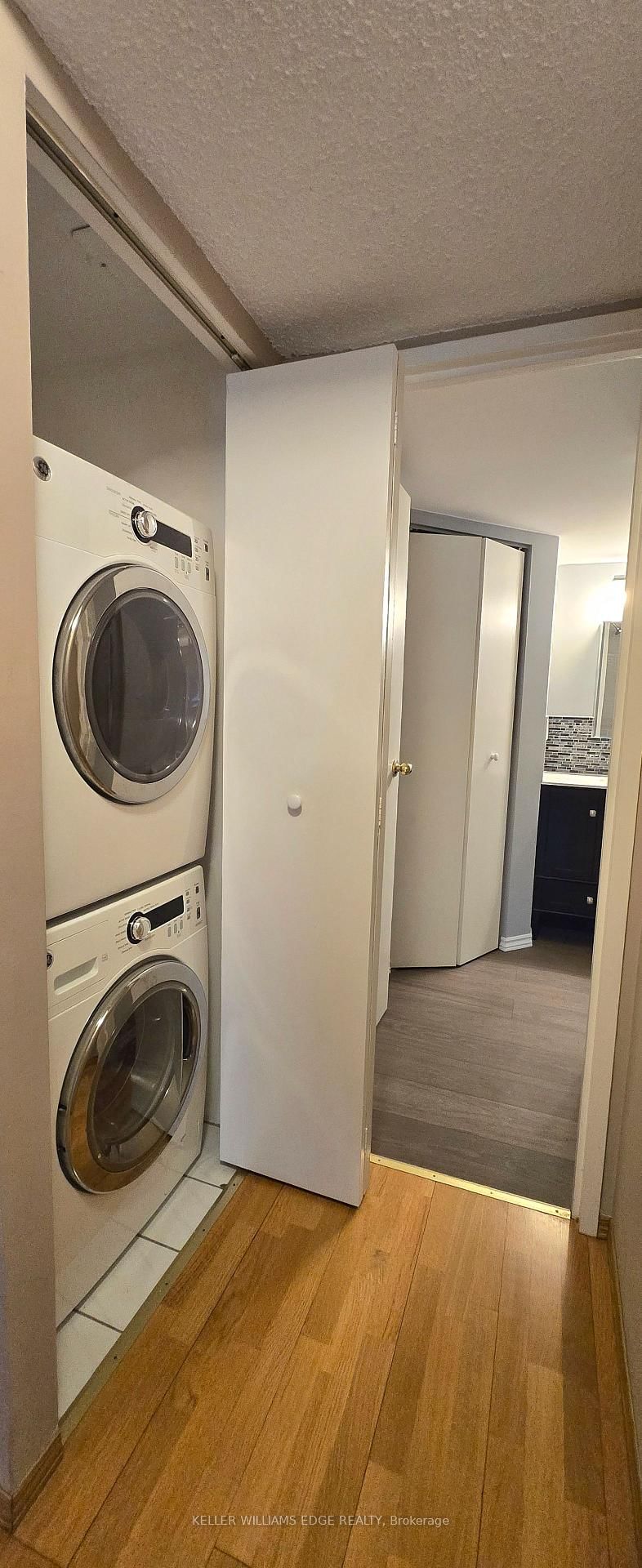 175 Hunter Street E, Unit 404 - Photo 24