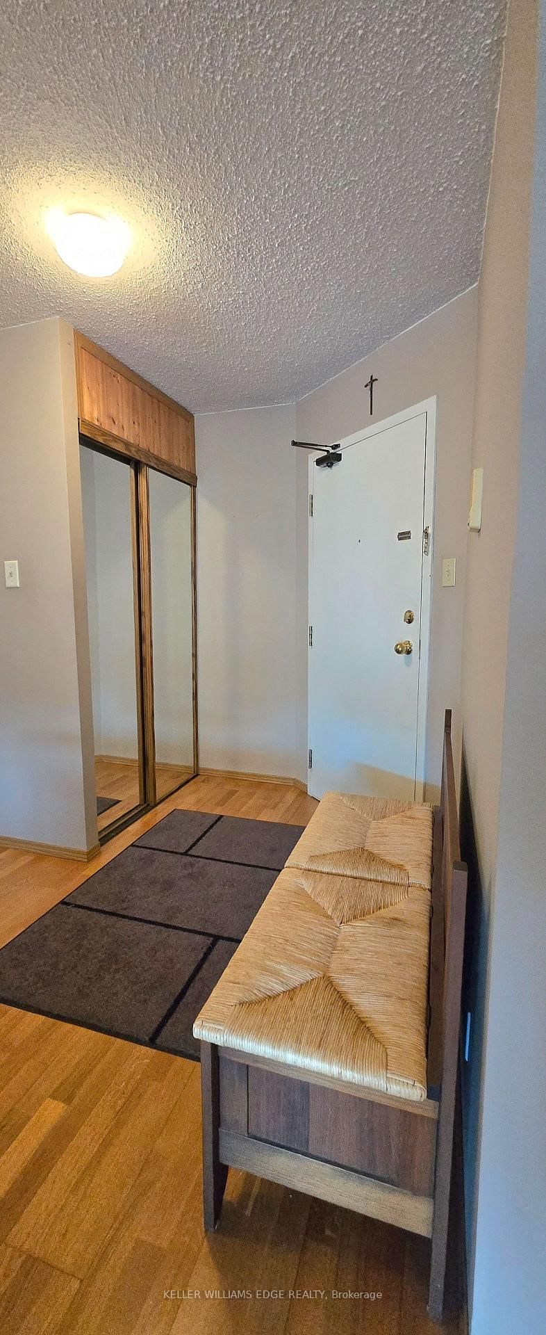 175 Hunter Street E, Unit 404 - Photo 4