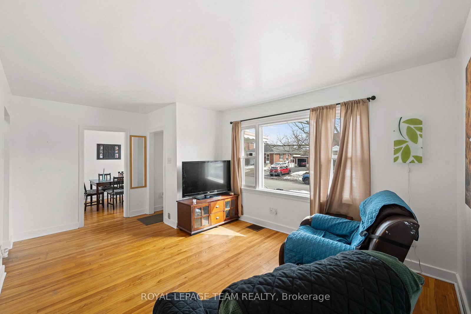 1123 Secord Avenue - Photo 7