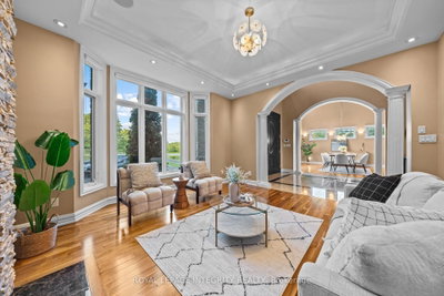 1180 River Road • Ottawa, ON photo 5