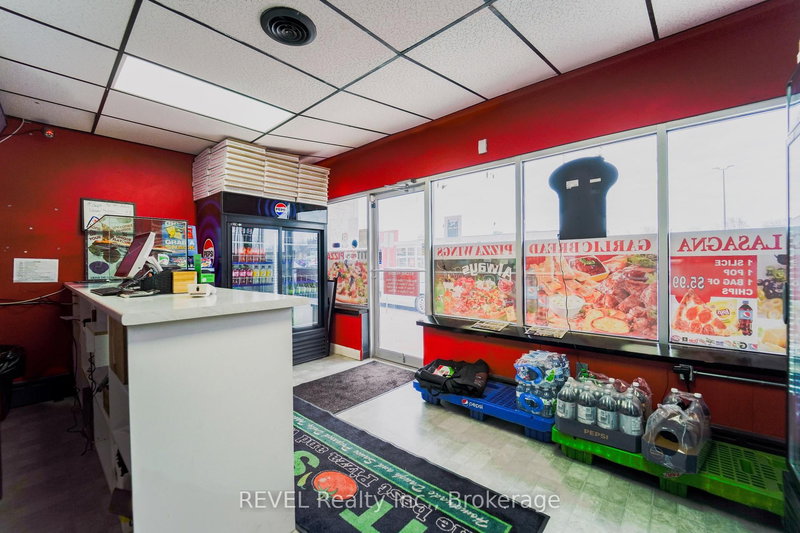 103 Clarence St W, Port Colborne, L3K 3G2 | Image 3