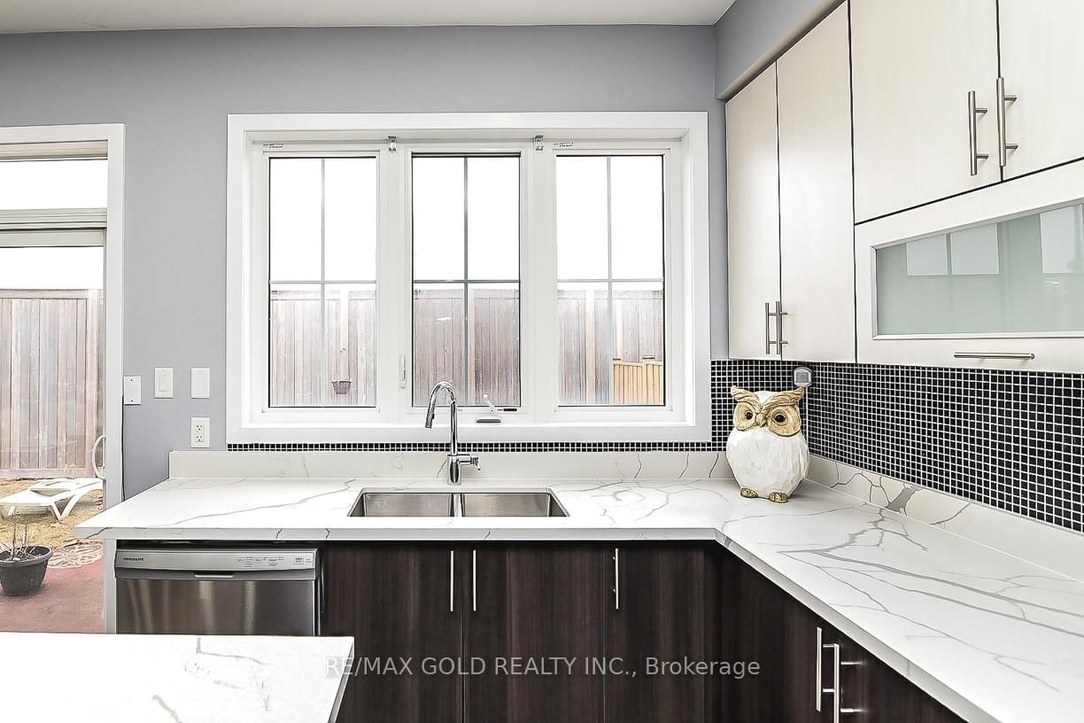 206 Crafter Crescent - Photo 14