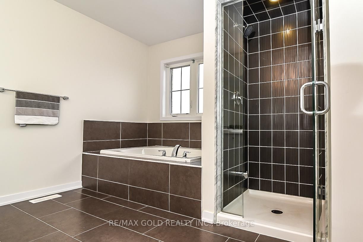 206 Crafter Crescent - Photo 32