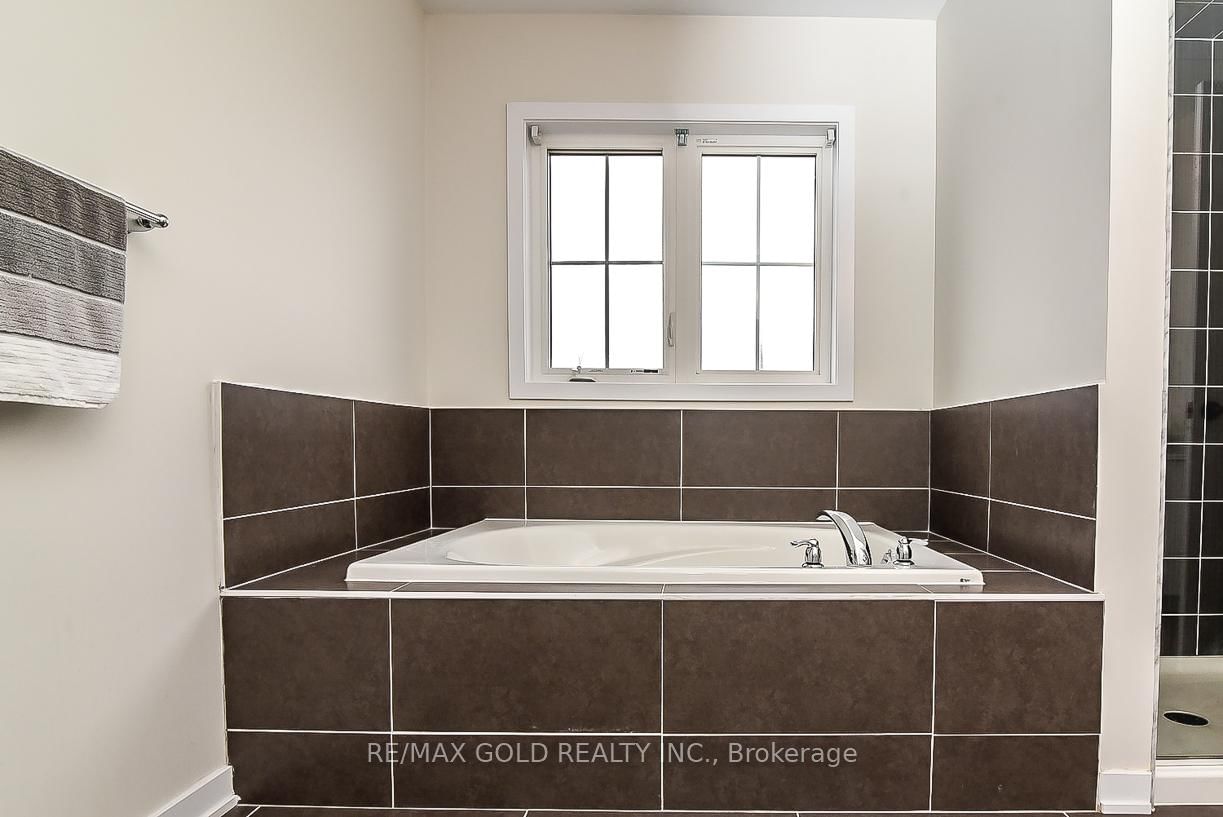 206 Crafter Crescent - Photo 33