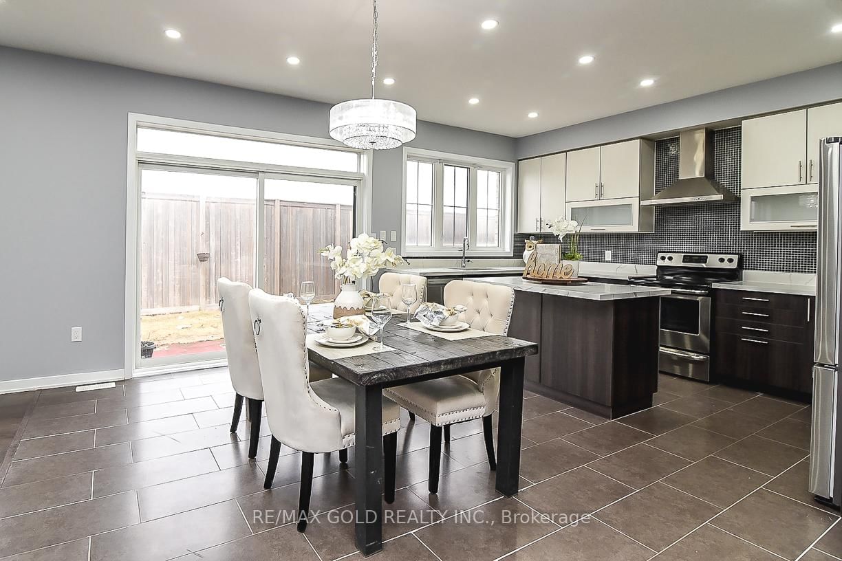 206 Crafter Crescent - Photo 9