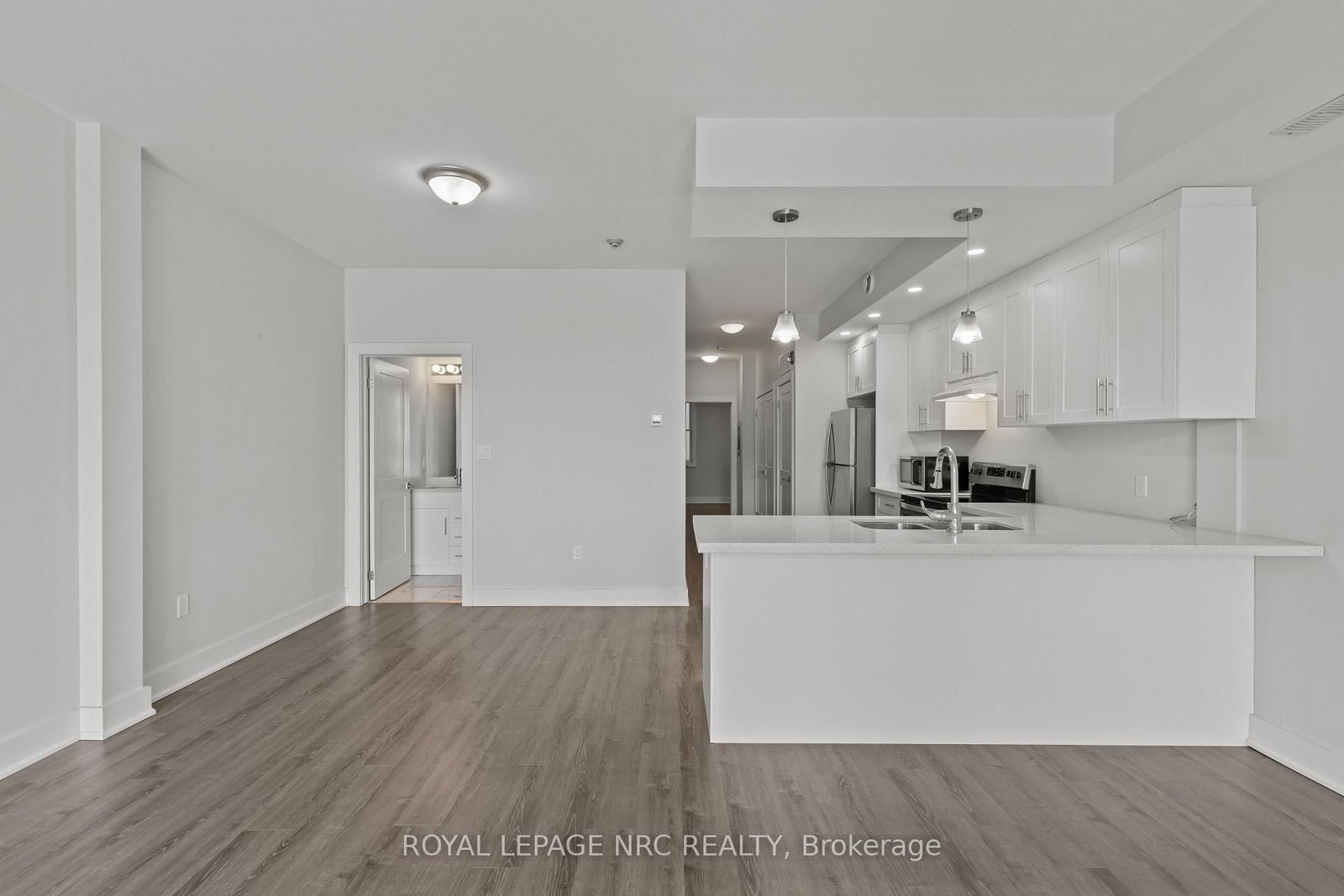 3710 Main Street, Unit 106 - Photo 11