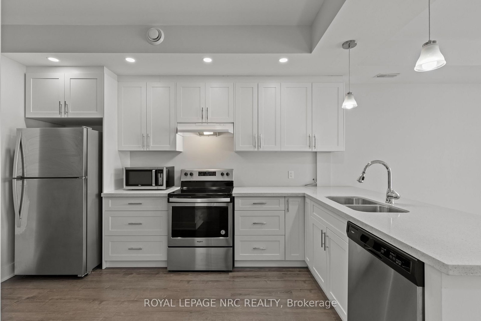 3710 Main Street, Unit 106 - Photo 14