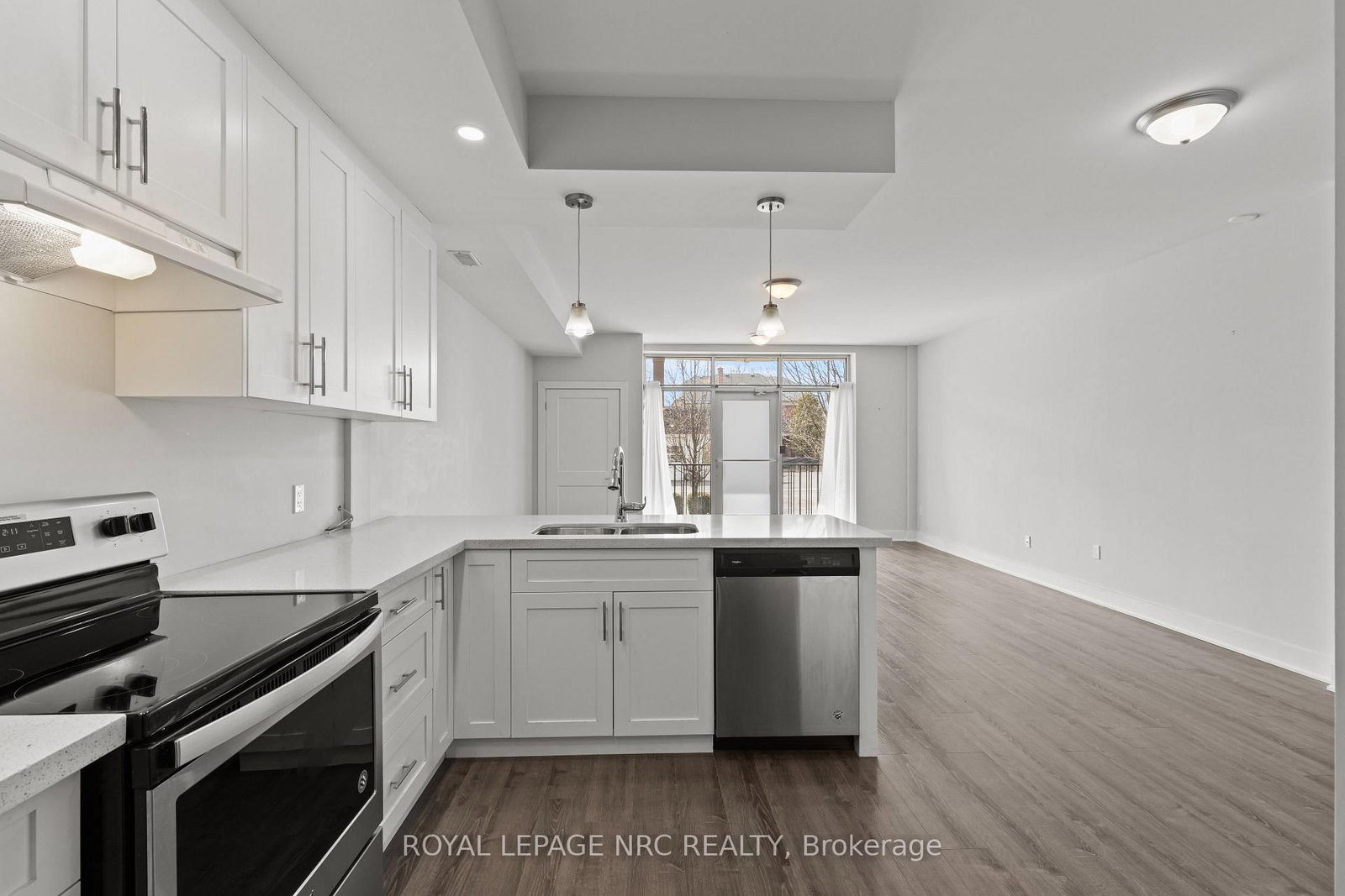 3710 Main Street, Unit 106 - Photo 16