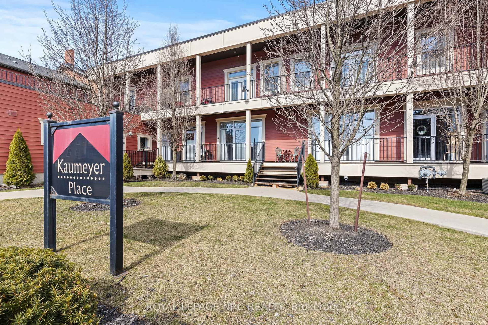 3710 Main Street, Unit 106 - Photo 5