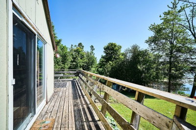 225 Arnott Drive — more photos