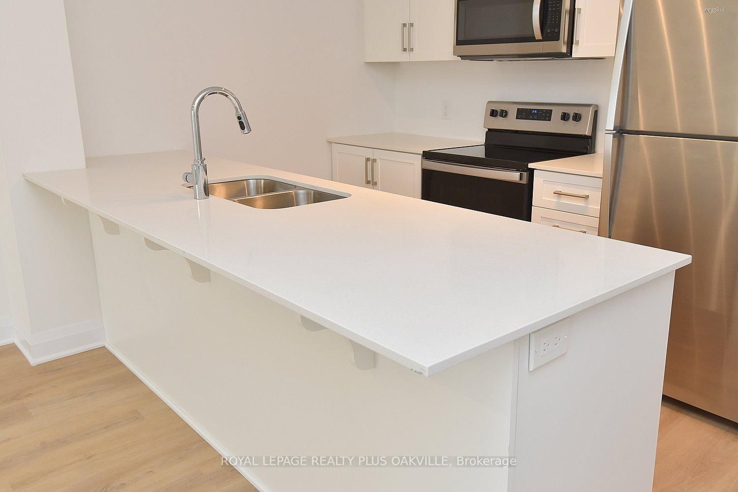 1936 Rymal Road E, Unit 321 - Photo 10