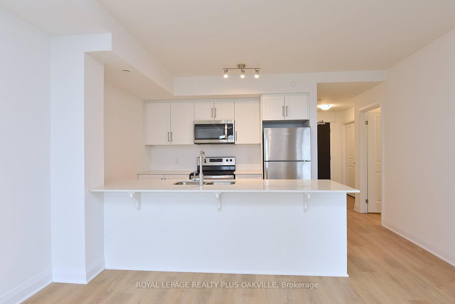 1936 Rymal Road E, Unit 321 - Photo 11