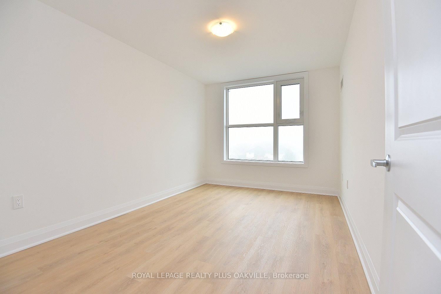 1936 Rymal Road E, Unit 321 - Photo 17