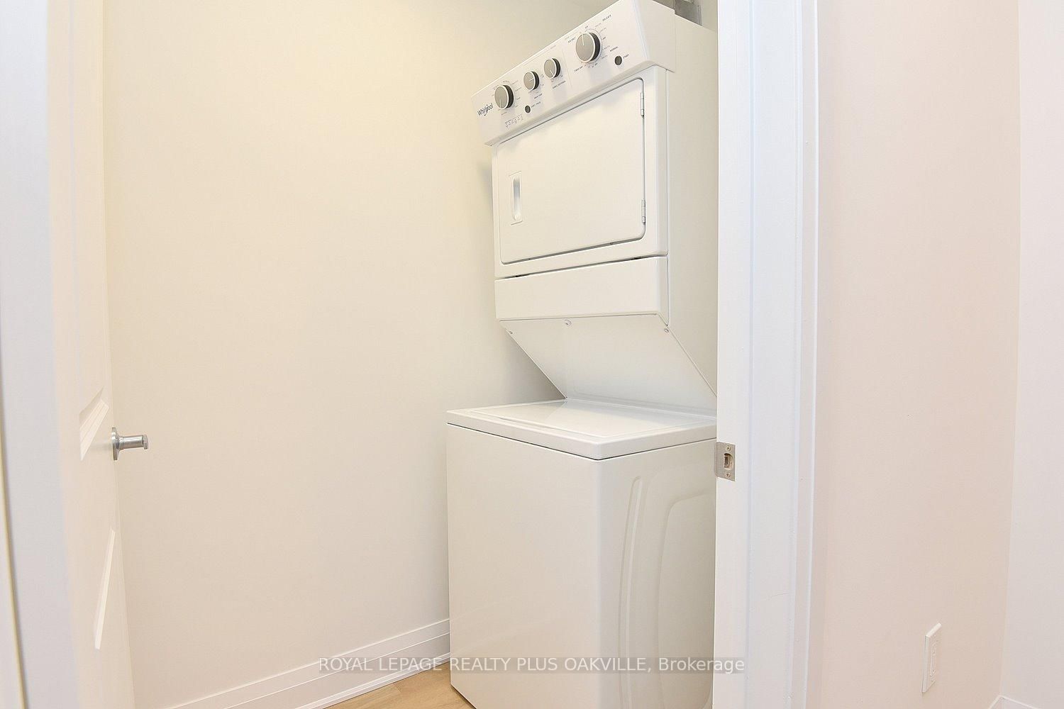 1936 Rymal Road E, Unit 321 - Photo 23