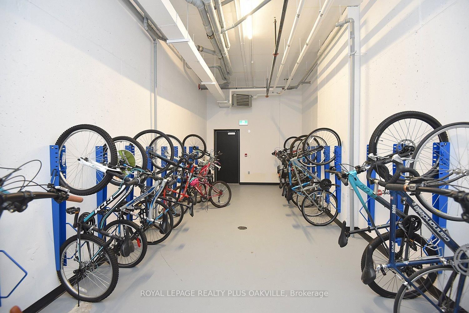 1936 Rymal Road E, Unit 321 - Photo 25