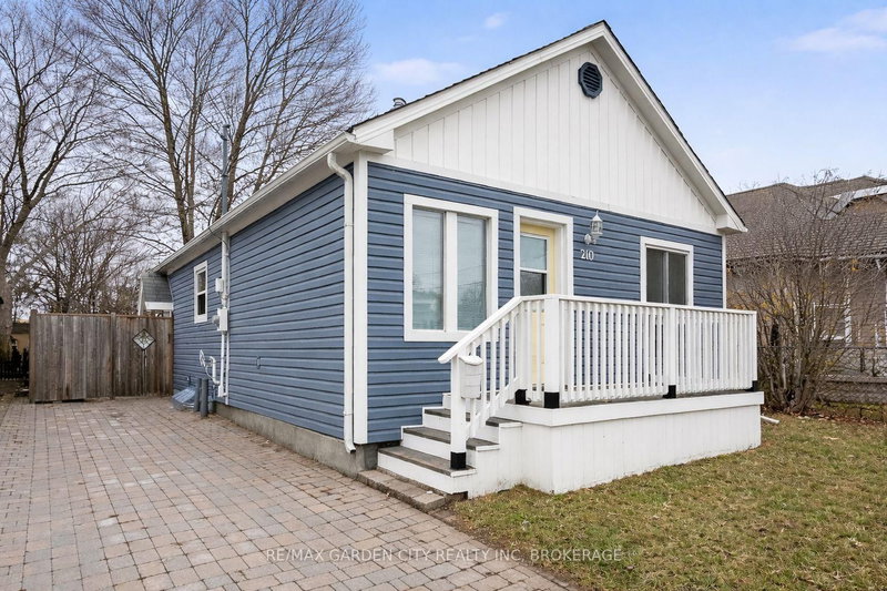 home for sale on 210 Wright Street