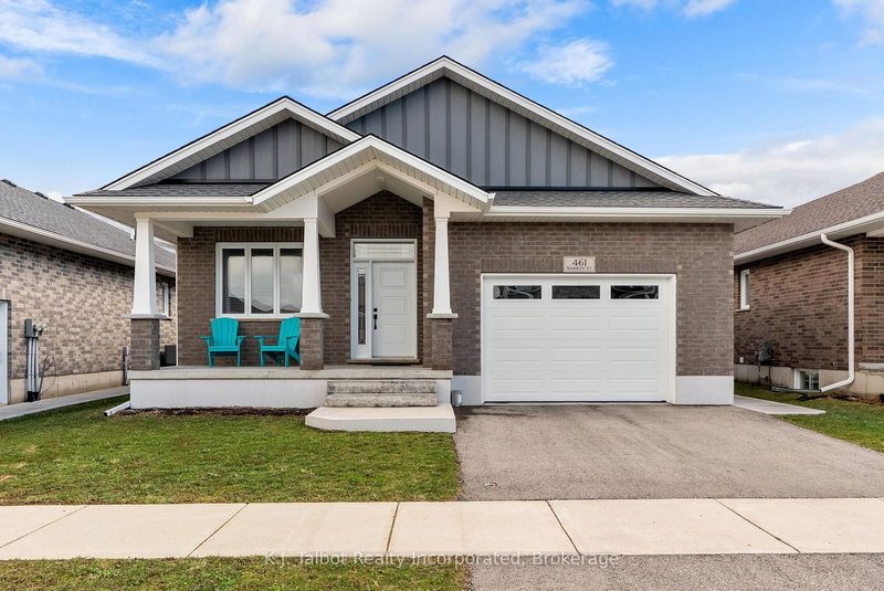 home for sale on 461 Warren Street