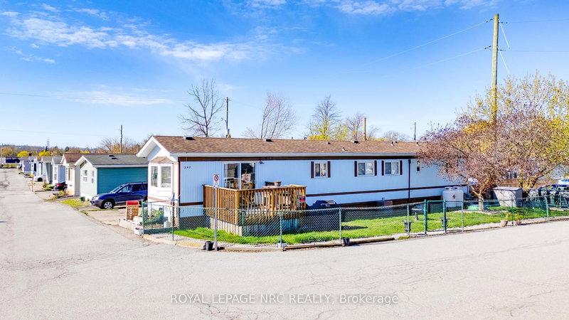 297 - 241 St. Paul St, St. Catharines, L2S 2E5 | Image 2