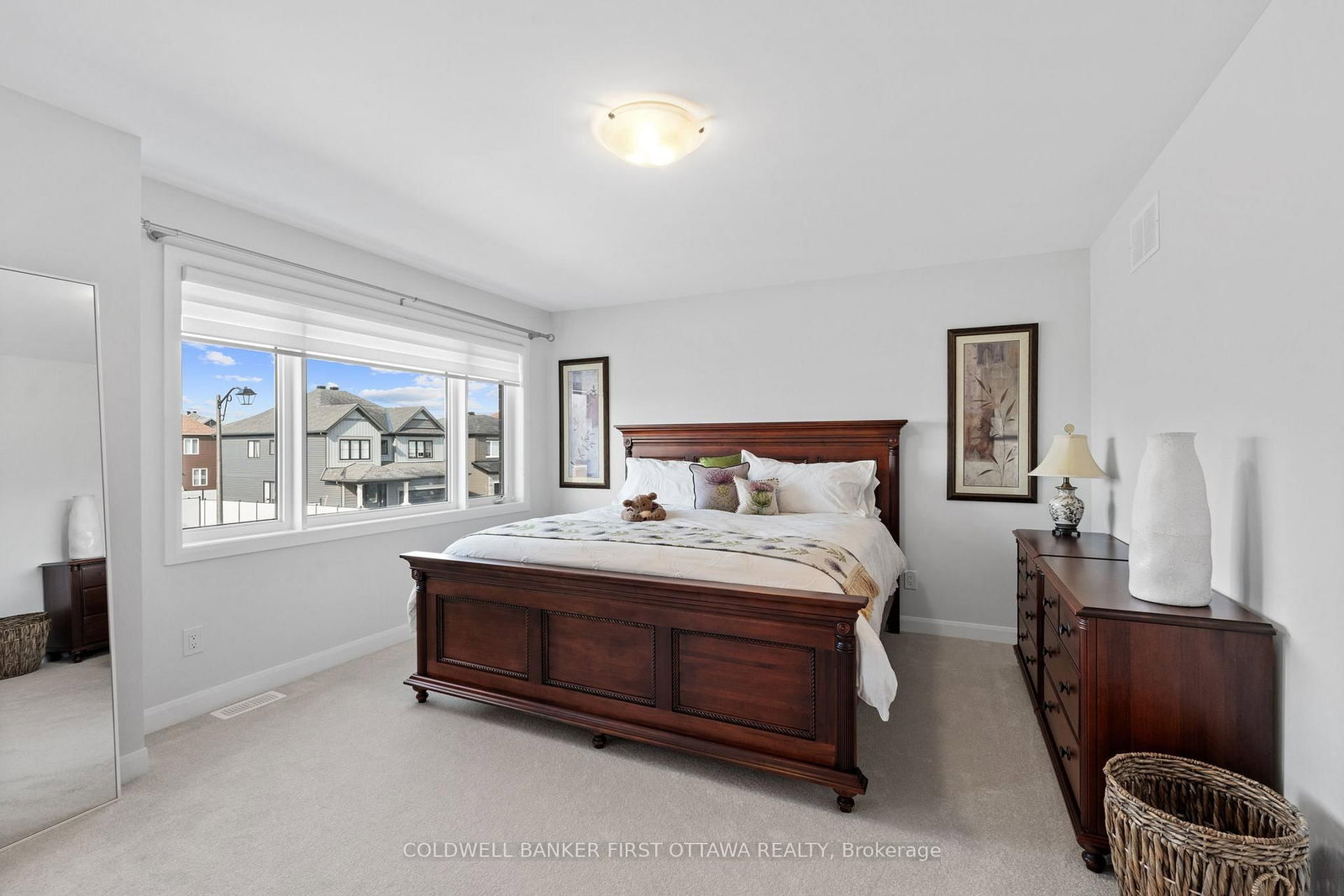 Detached House for sale at 522 Anchor Circle, Manotick, Ontario, K2B 7Z5 - Mahogany Community - MLS: X12956280