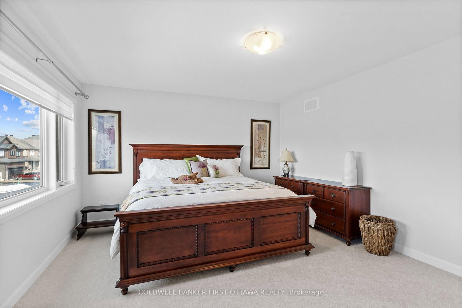 Detached House for sale at 522 Anchor Circle, Manotick, Ontario, K2B 7Z5 - Mahogany Community - MLS: X12956280