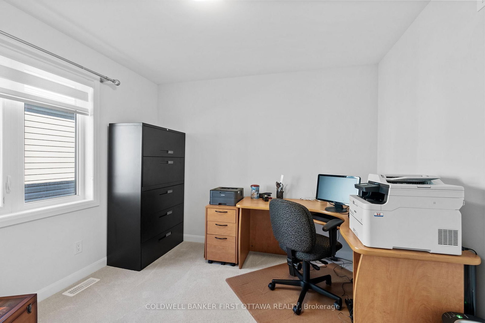 Detached House for sale at 522 Anchor Circle, Manotick, Ontario, K2B 7Z5 - Mahogany Community - MLS: X12956280