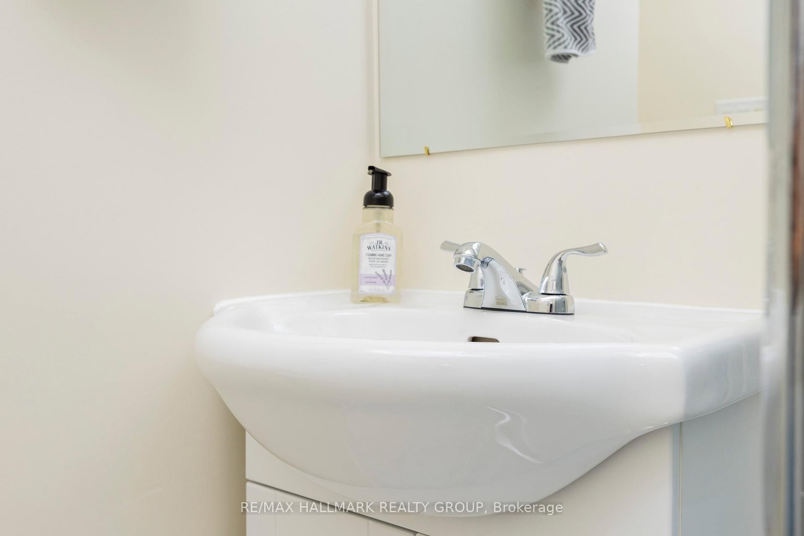 456 BRONSON Avenue, Unit 5 - Photo 27