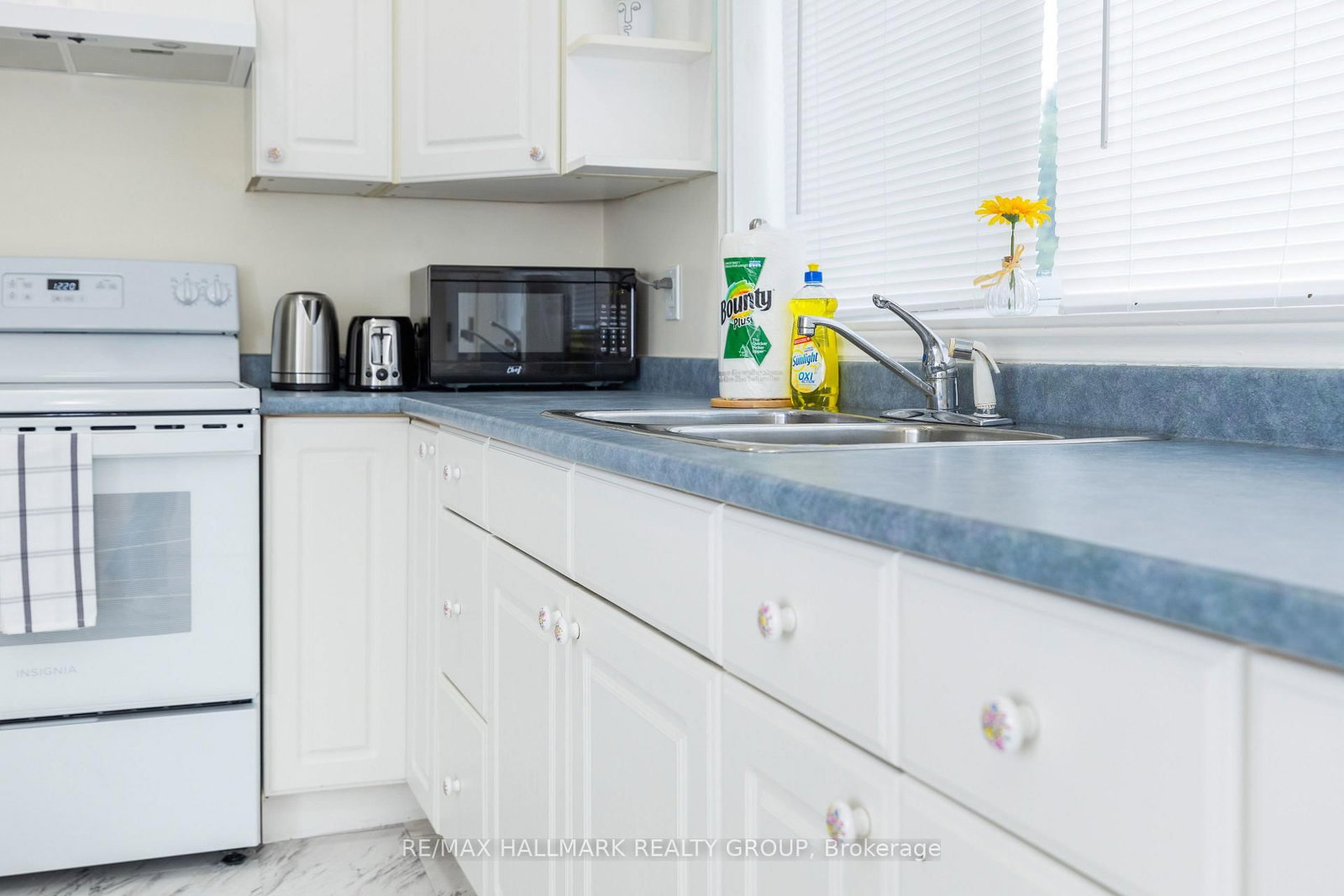 456 BRONSON Avenue, Unit 5 - Photo 8