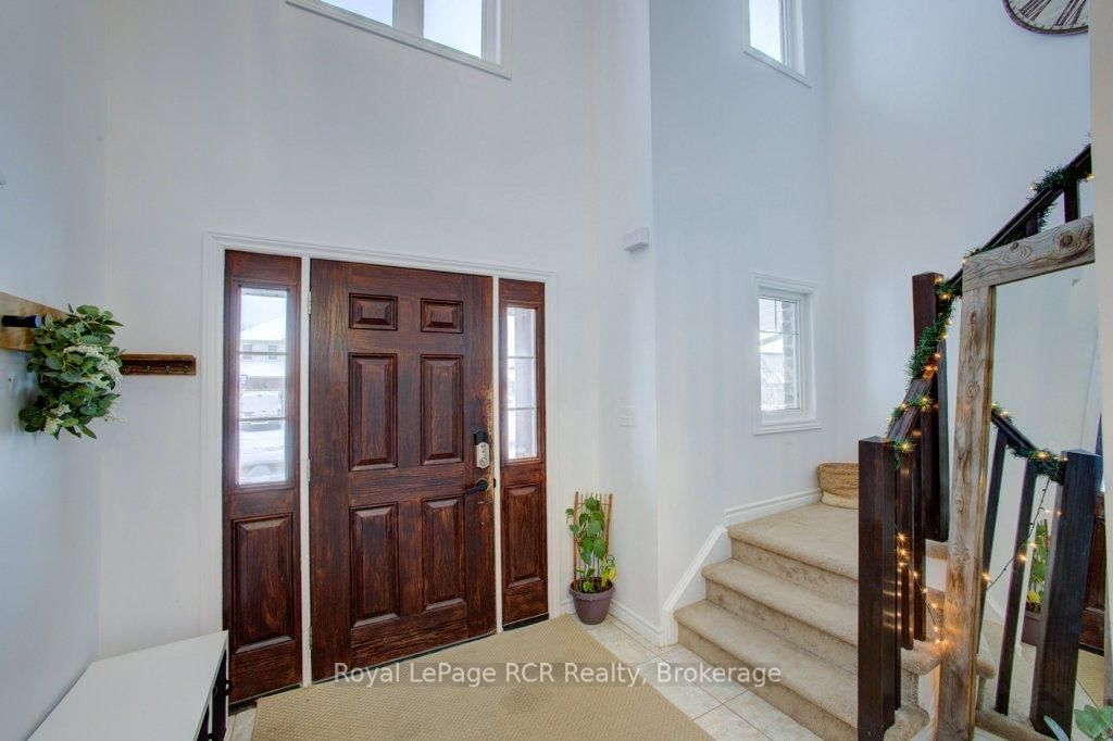 Detached House for sale at 11 Green Street, Mapleton, Ontario, N0G 1P0 - Rural Mapleton - MLS: X12956332