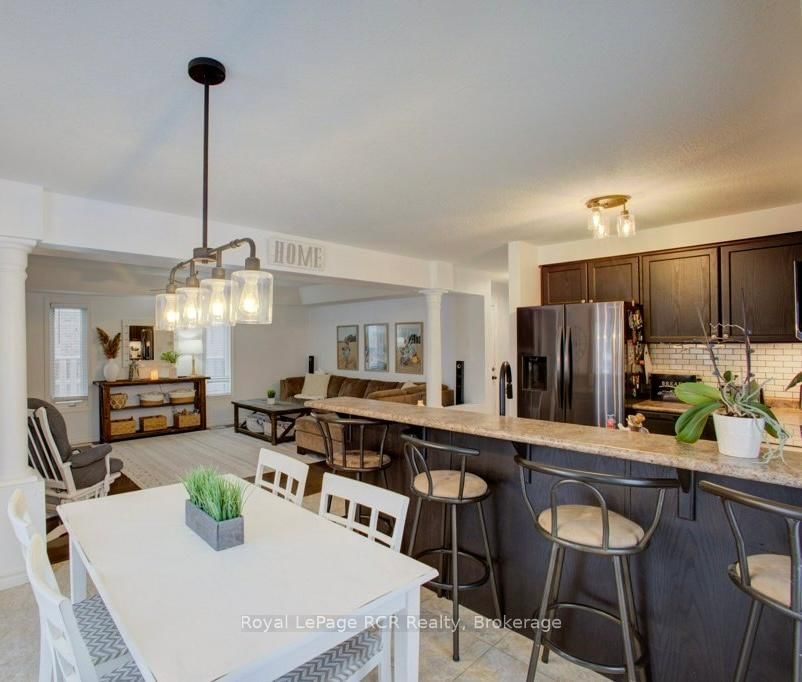 Detached House for sale at 11 Green Street, Mapleton, Ontario, N0G 1P0 - Rural Mapleton - MLS: X12956332