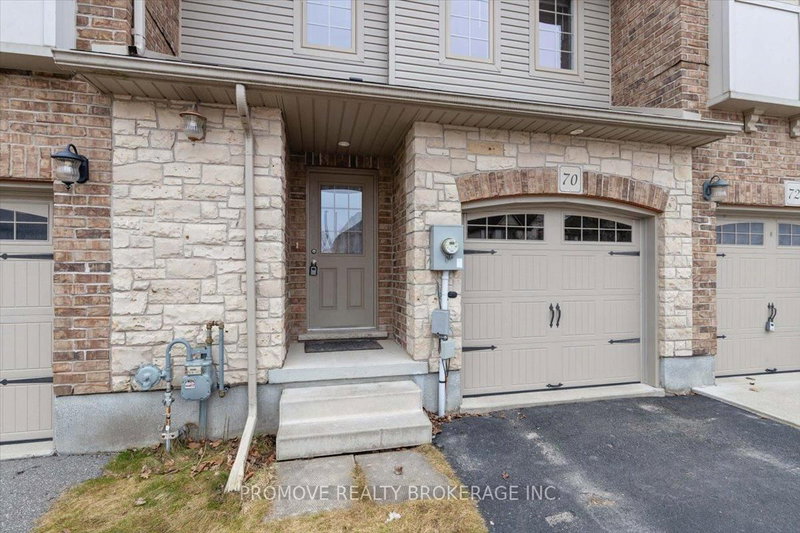 70 Curzon Cres, Guelph, N1K 1Z8 | Image 3