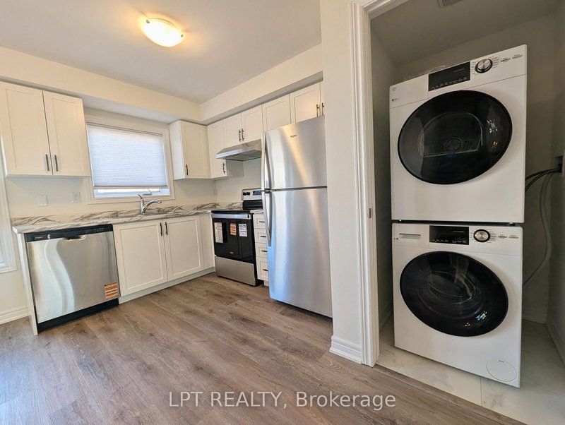 11A Bingham Rd, Hamilton, L8H 0B5 | Image 3