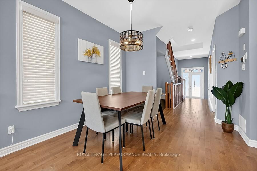 790 Cairn Crescent - Photo 5