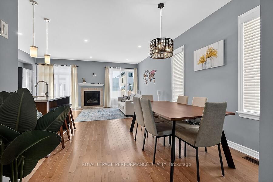 790 Cairn Crescent - Photo 7