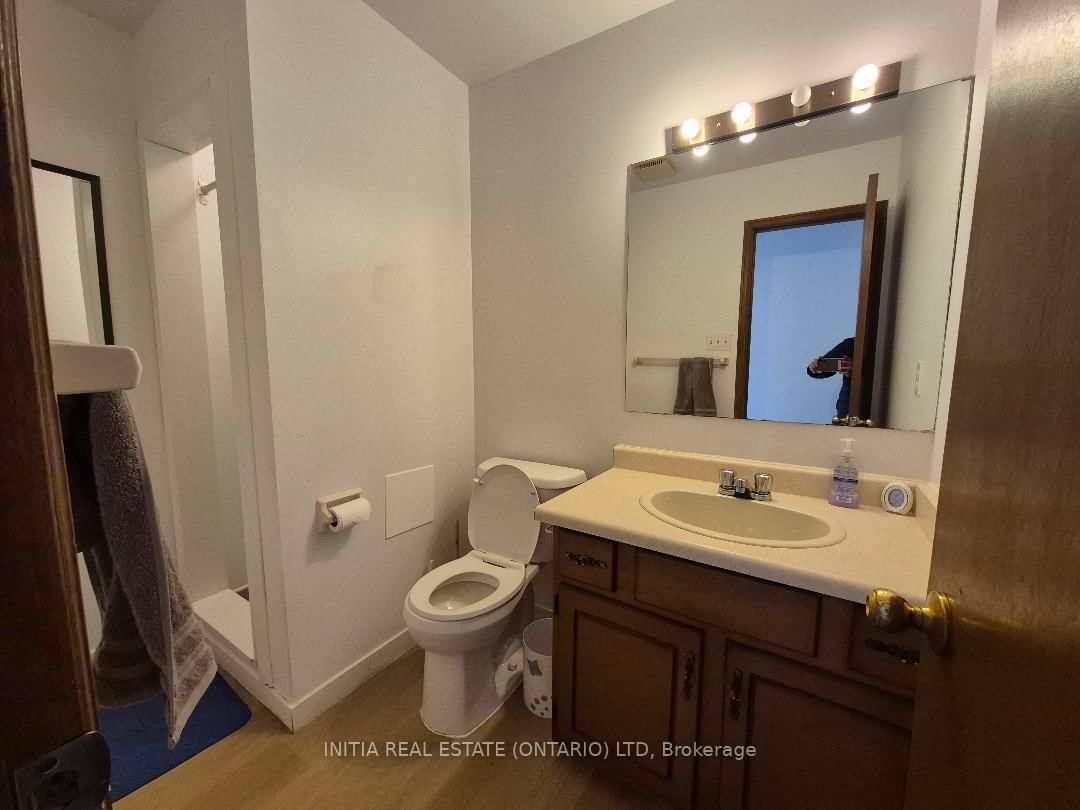 Detached House for sale at 176 Chepstow Close, London North, Ontario, N6G 3S2 - North K - MLS: X12956748