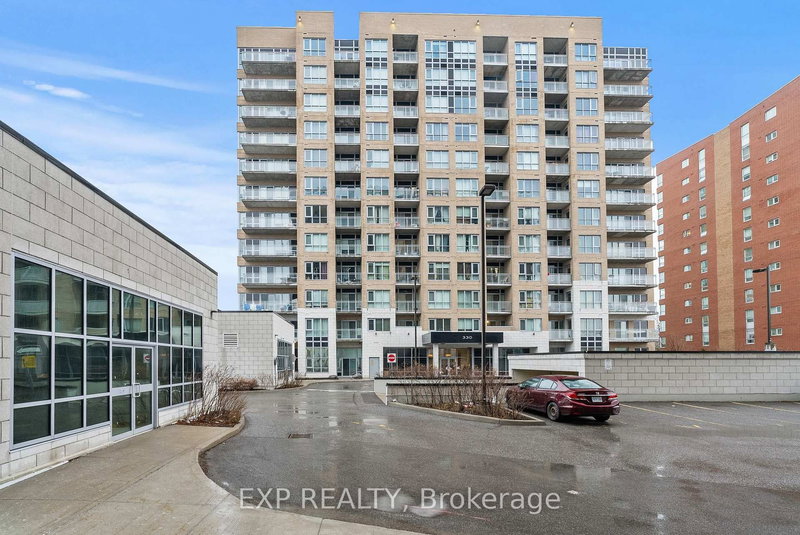 home for sale on 1006-330 Titan Private